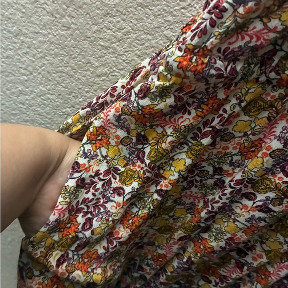 Old Navy Waist-Defined Flutter-Short Sleeve 
Pullover Floral Ruffle Sleeve Dress - Picture 9 of 14